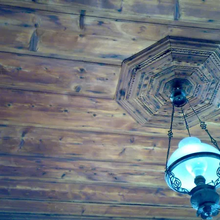 Pensión Karnayo Meyísti