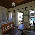 Karnayo Guest house Megisti