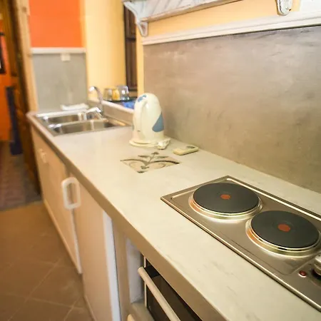 Guest house Karnayo Megisti