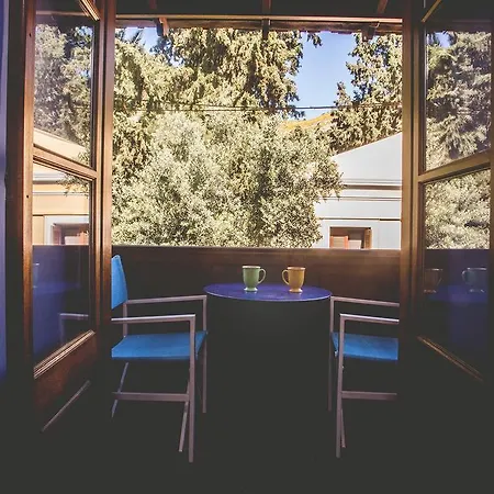Guest house Karnayo 3*