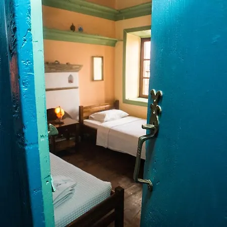 Guest house Karnayo 3*