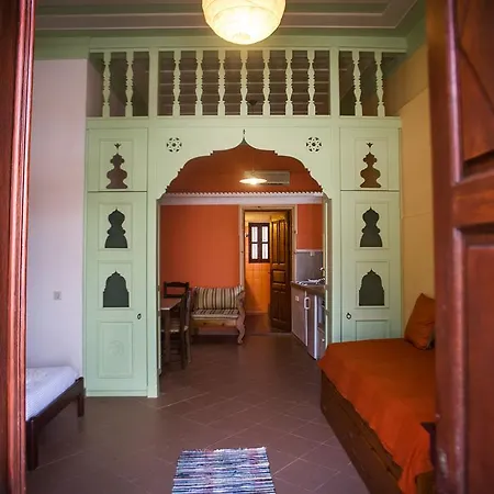 Karnayo Guest house Megisti
