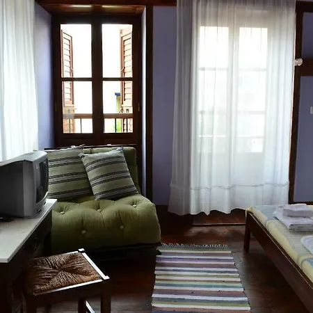 Karnayo Pensionat 2*
